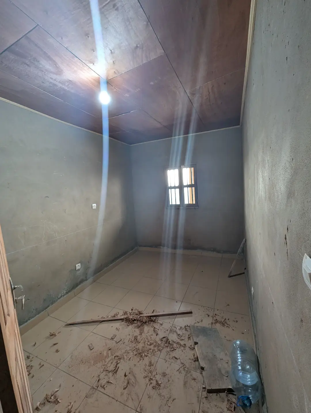 Studio moderne à louer à Bafoussam Saint Thomas - Image 10