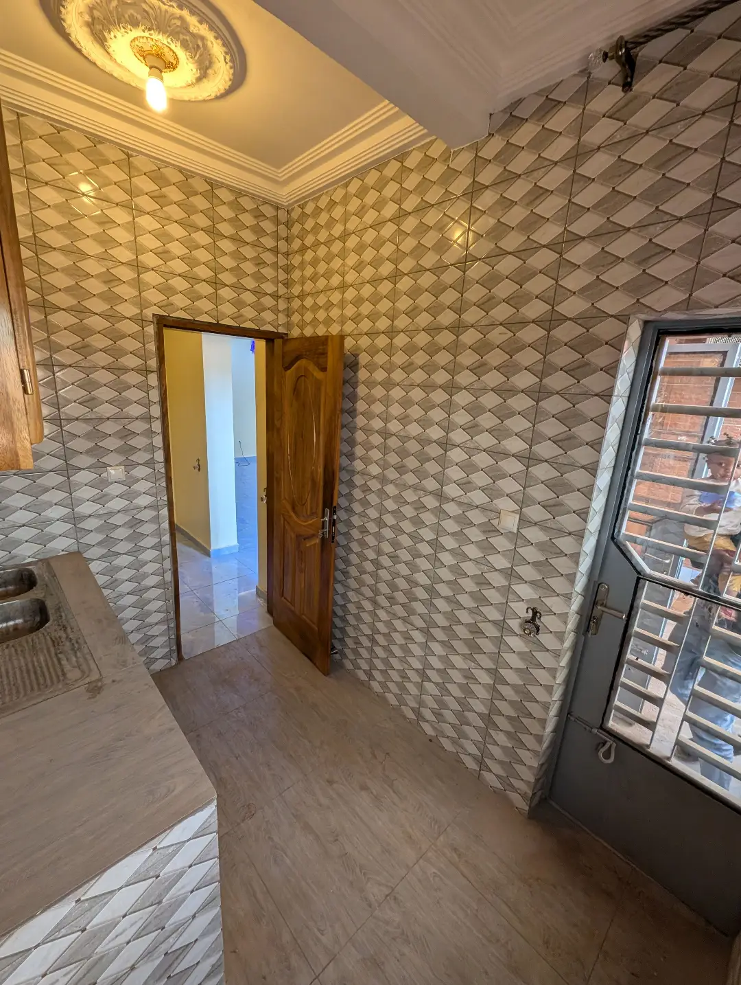 Appartement moderne à louer à Bafoussam 2eme Carrefour Eveche - Image 10