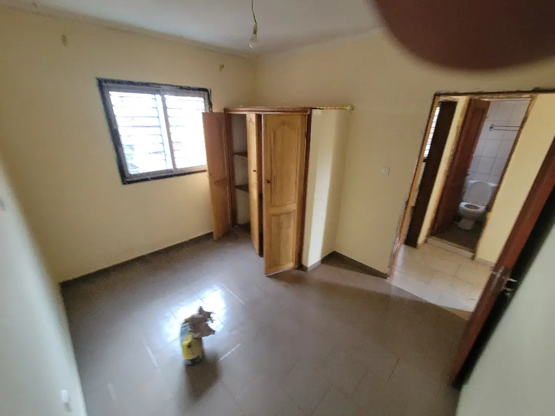 Appartement moderne à louer à Bafoussam Tamdja - Image 10