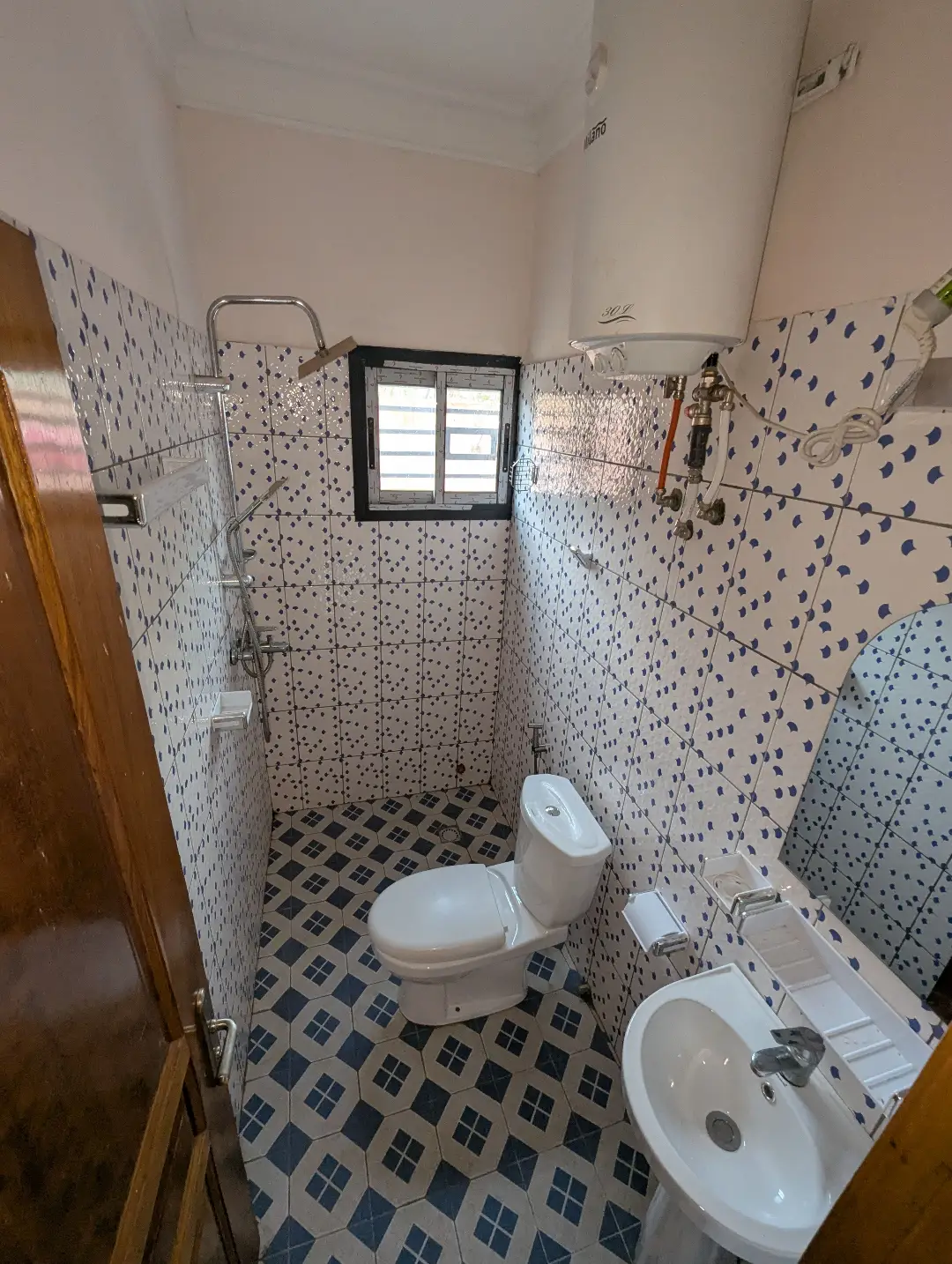 Appartement moderne à louer à Bafoussam Derriere L'hopital Regional - Image 10