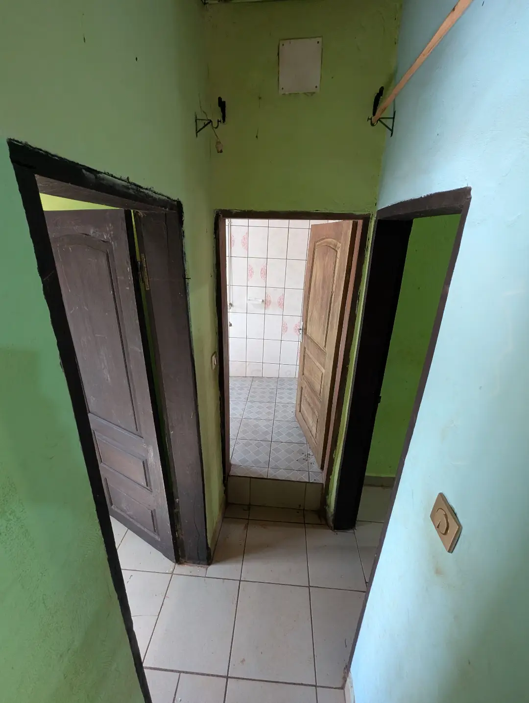Appartement moderne à louer à Bafoussam Boulevard Eveche - Image 10
