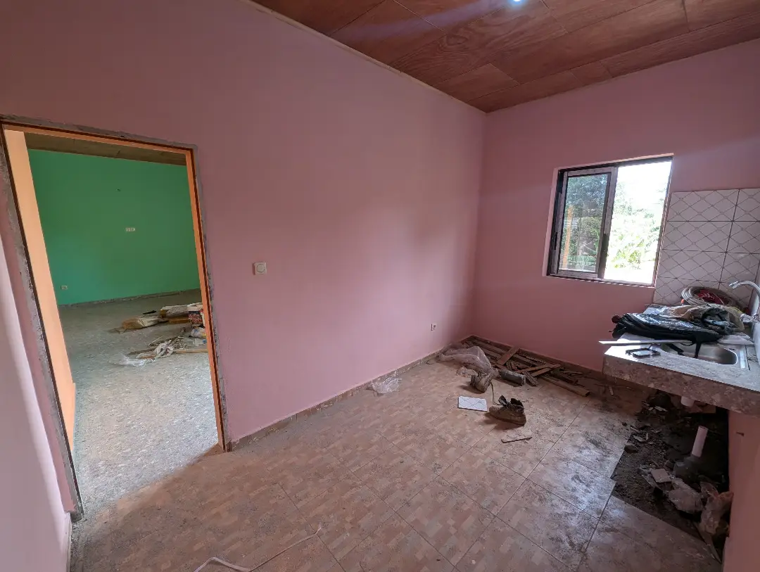 Appartement moderne à louer à Bafoussam Ndjiandam - Image 10