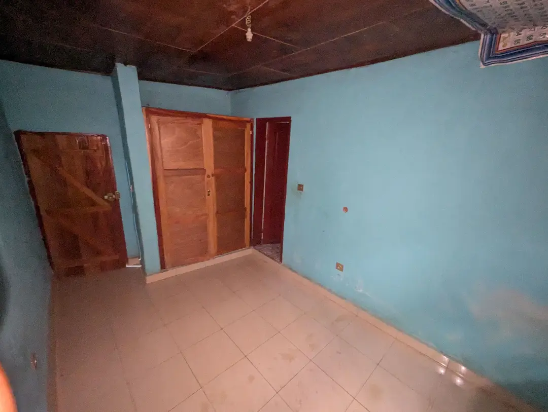 Appartement moderne à louer à Bafoussam Ndze - Image 10