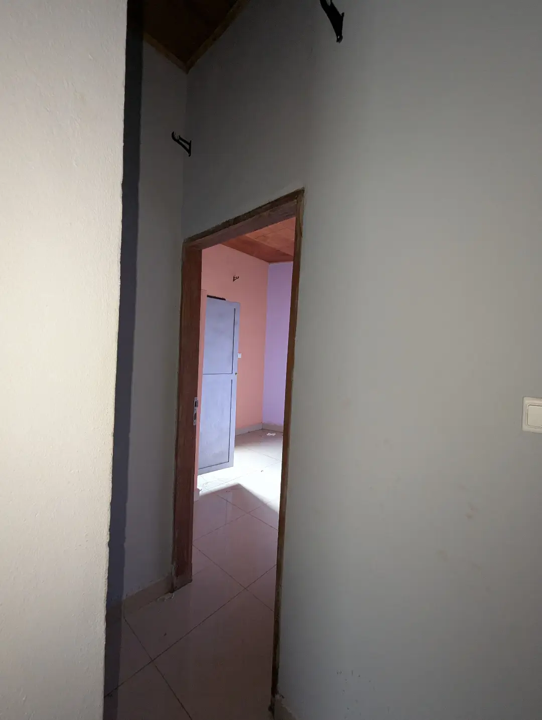 Appartement moderne à louer à Bafoussam Camp Militaire - Image 10