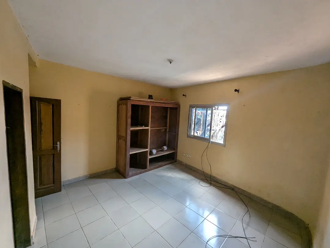 Appartement moderne à louer à Bafoussam Marie Rurale - Image 10
