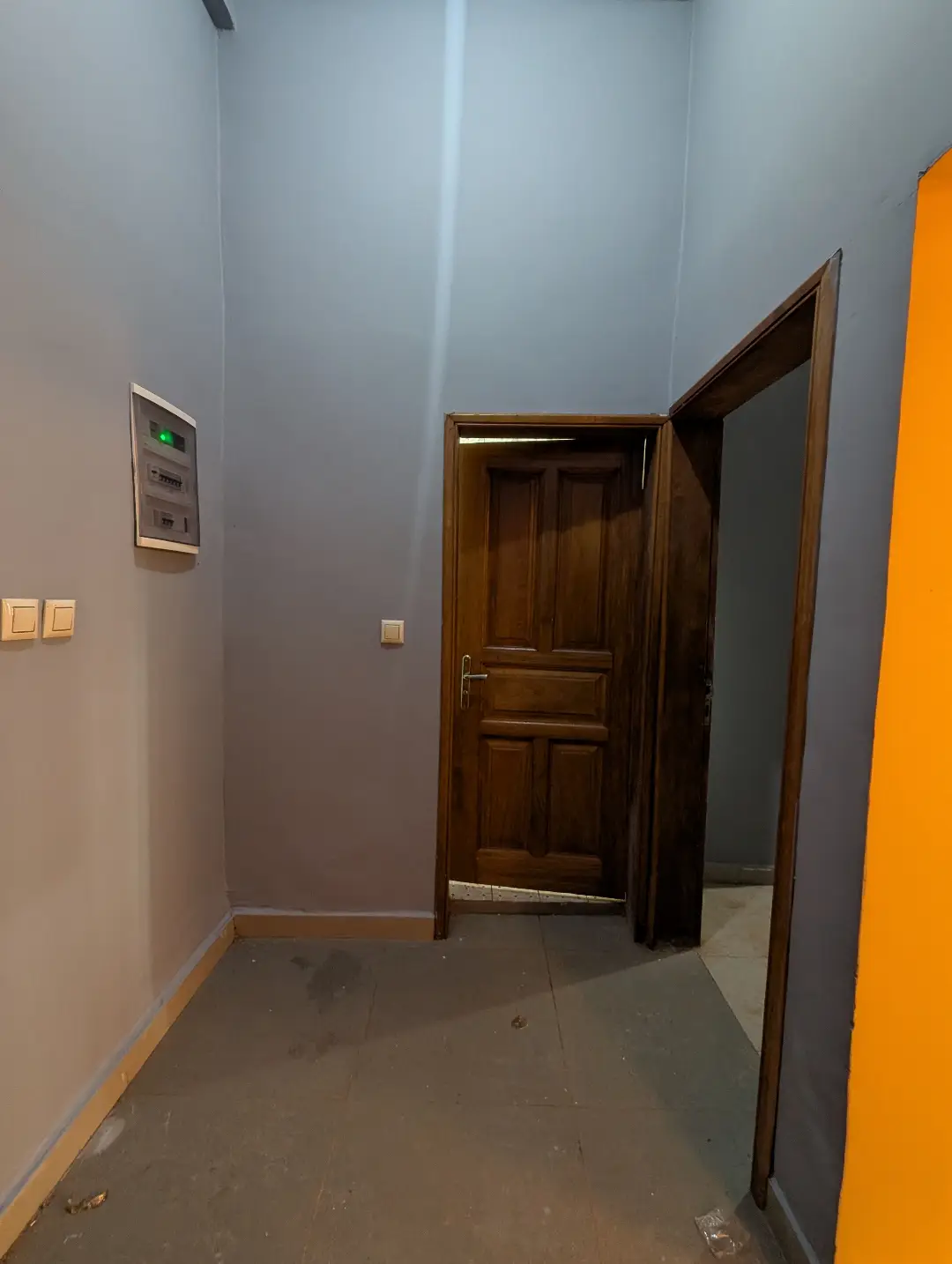 Studio moderne à louer à Bafoussam Entree De La Ville - Image 10