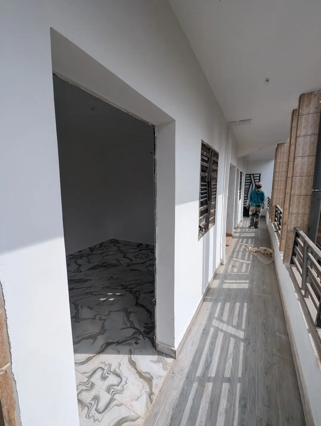 Studio moderne à louer à Bafoussam Kouongouo - Image 2