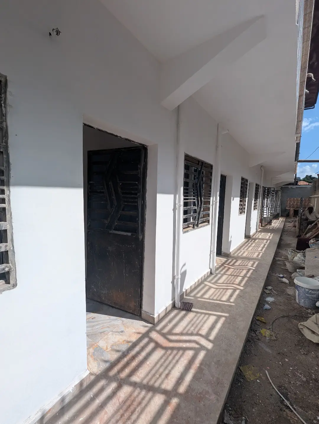 Chambre moderne à louer à Bafoussam Kouongouo - Image 2