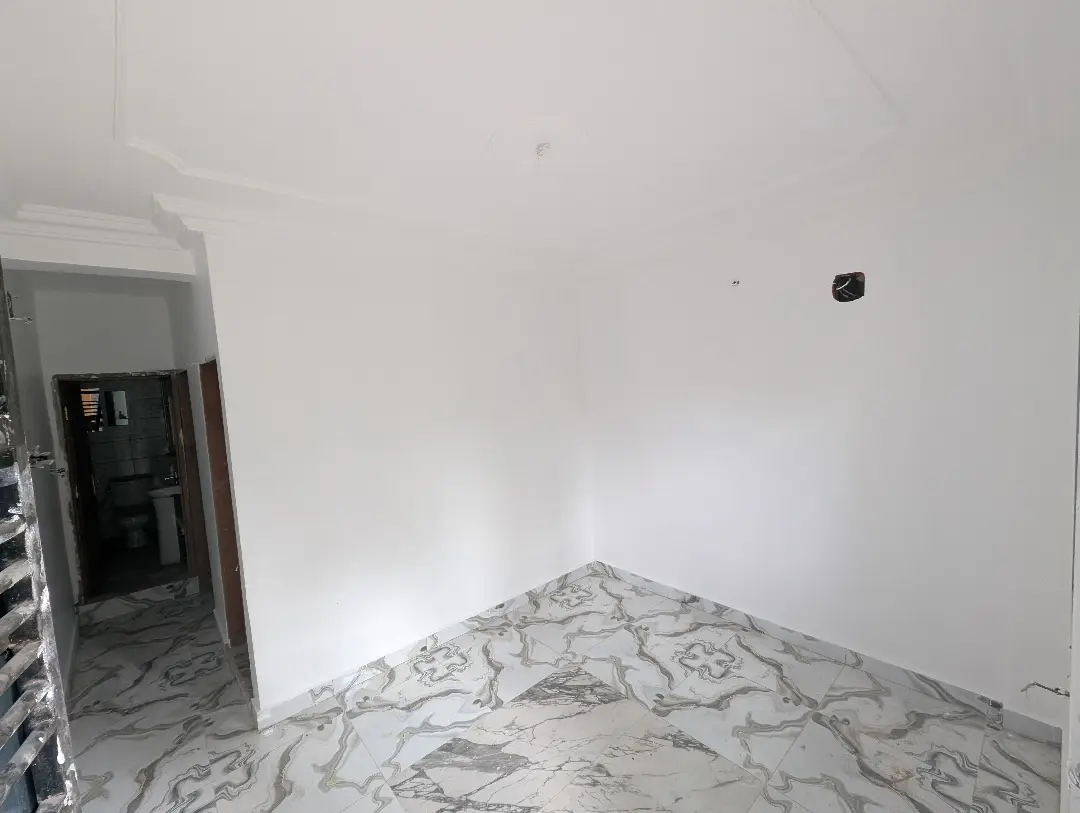Studio moderne à louer à Bafoussam Kouongouo - Image 3